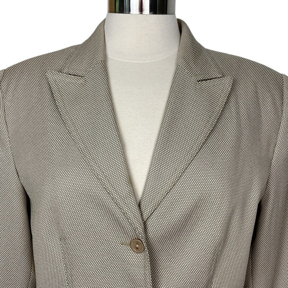 Giorgio Sant'Angelo Tan 3 Button Classic Blazer - Picture 2 of 13